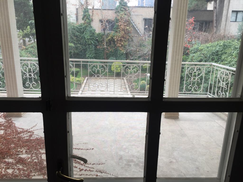 Rent Villa In Tehran Kamranieh Code 1032-7