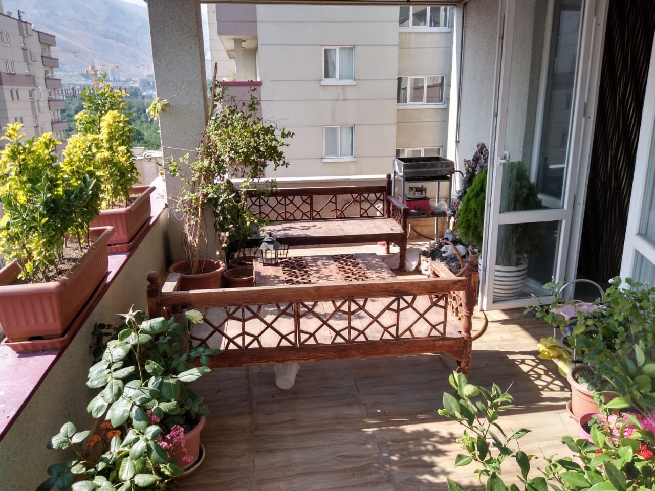 Rent Furnished Apartment In Tehran Saadat Abad Code 1052-2