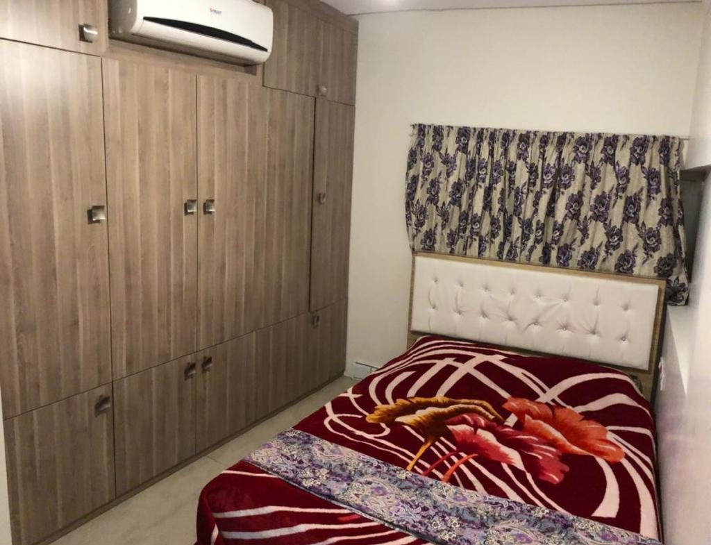 Rent Apartment In Tehran Mirdamad Code 1122-2