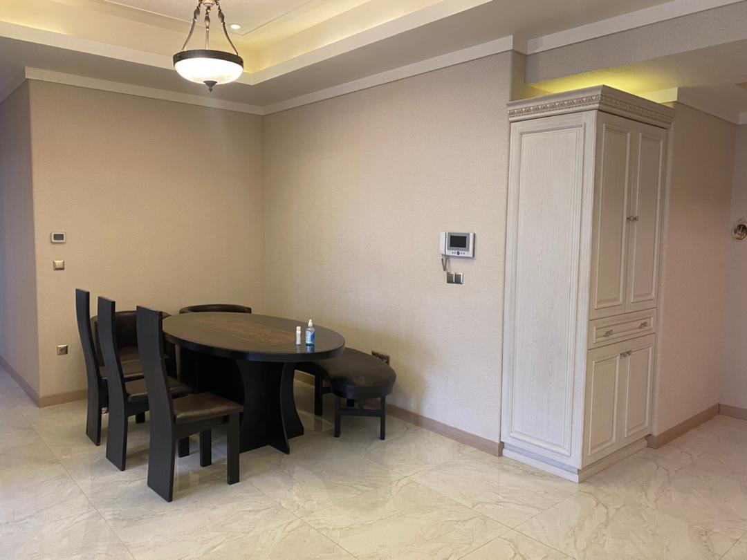 furnished apartment in Tehran Qeytarieh-Dining table