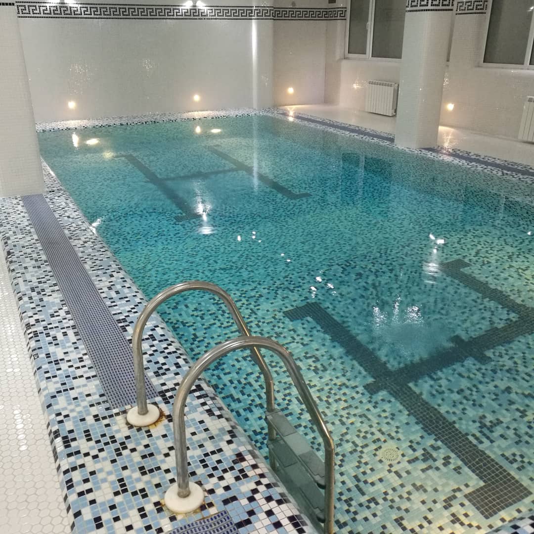 short term apartment in Tehran Elahiyeh-Swimming pool