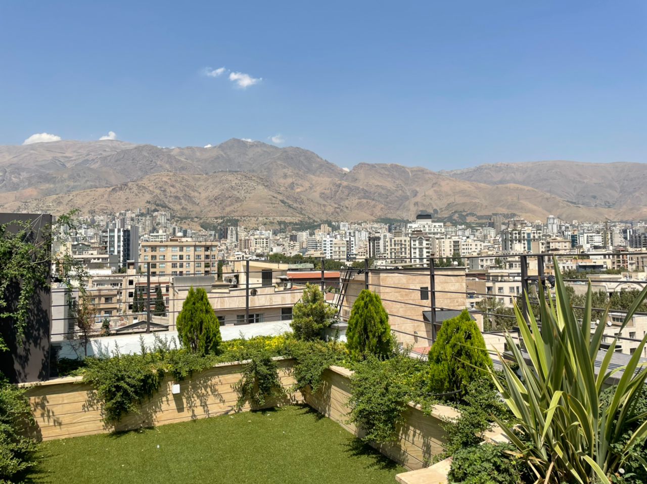 Apartment In Tehran Qeytarieh code 1231-15