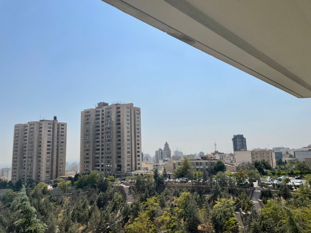 Furnished apartment in Tehran Elahiyeh-Garden view