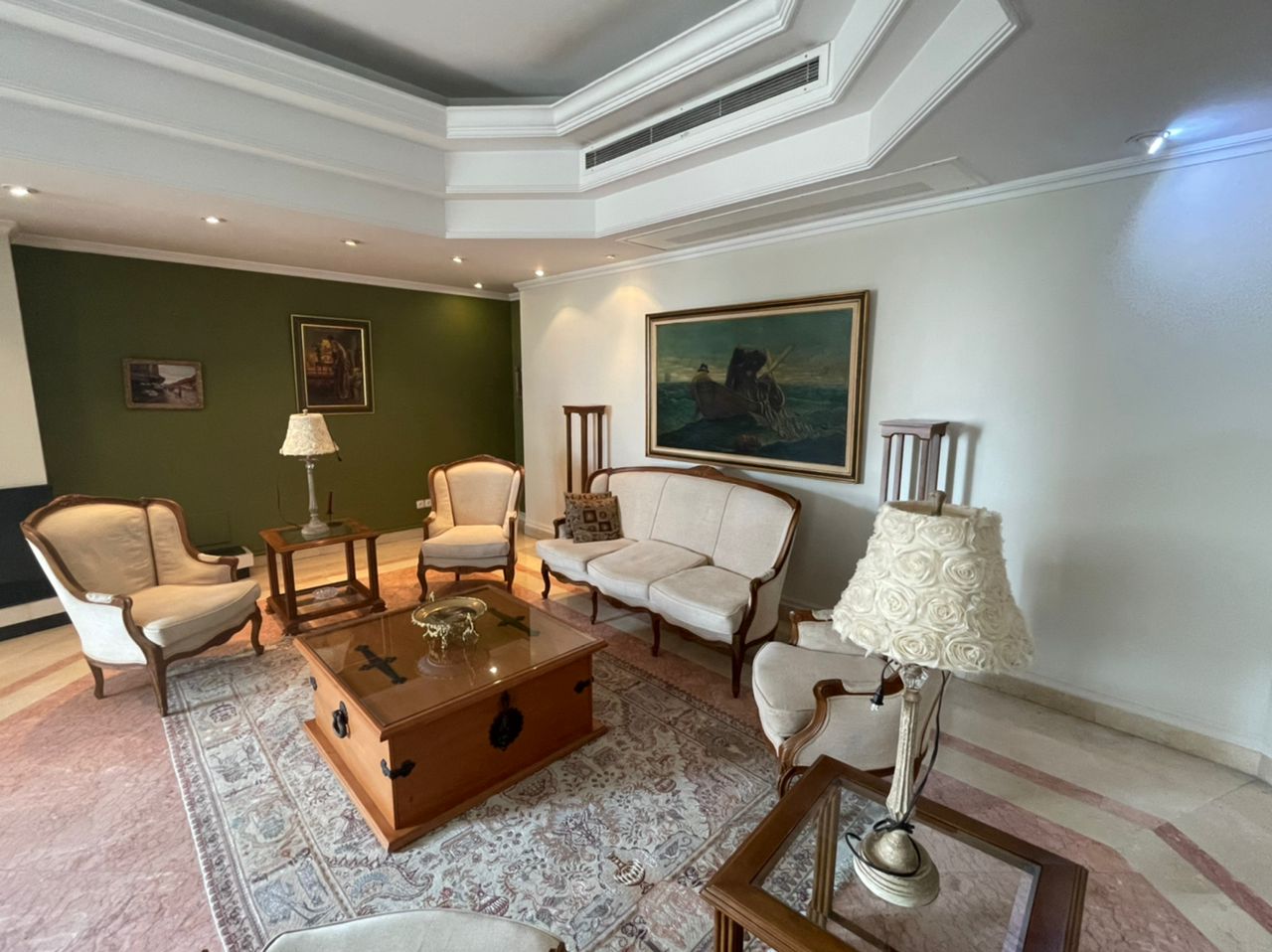 Furnished apartment in Tehran Elahiyeh-Living room