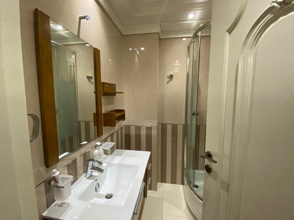 Furnished apartment in Tehran Niavaran-Bathrooms