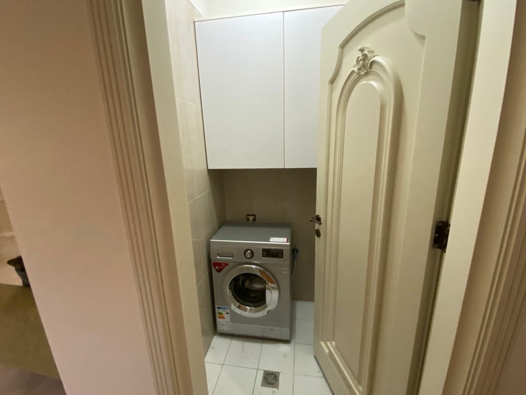 Furnished apartment in Tehran Niavaran-Laundry room