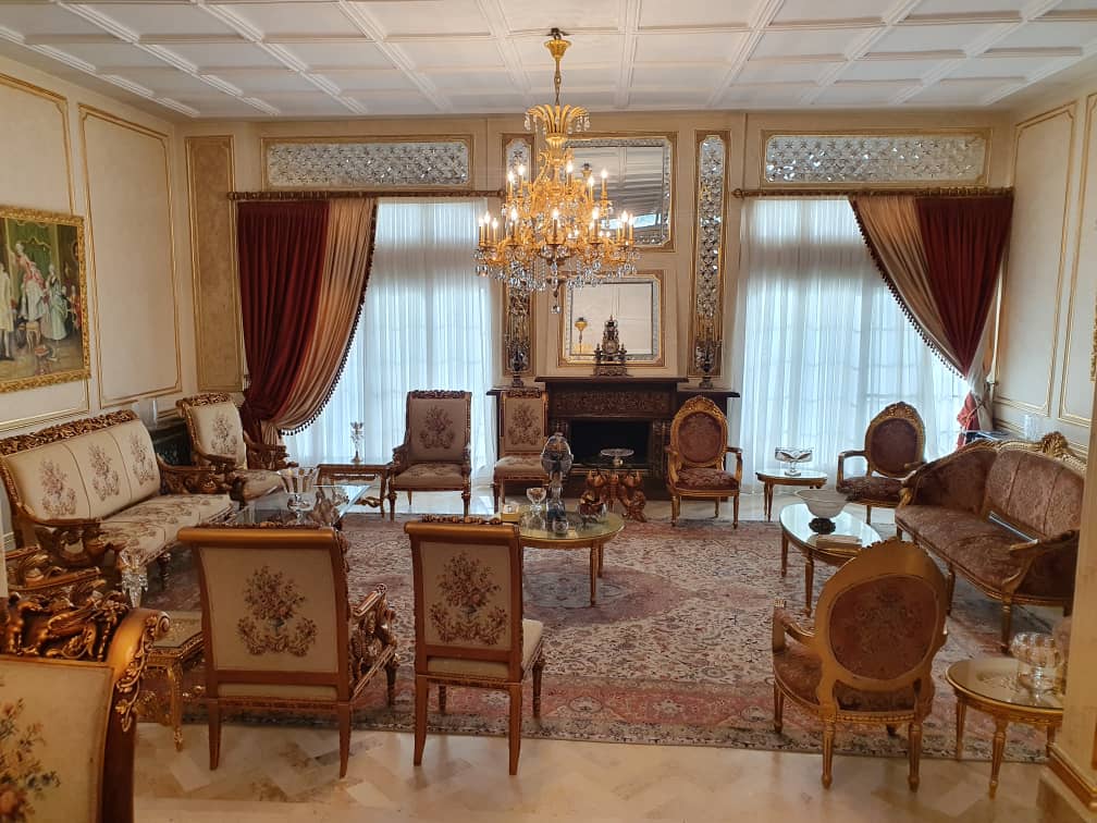 Villa In Tehran Niavaran Code 1334-1