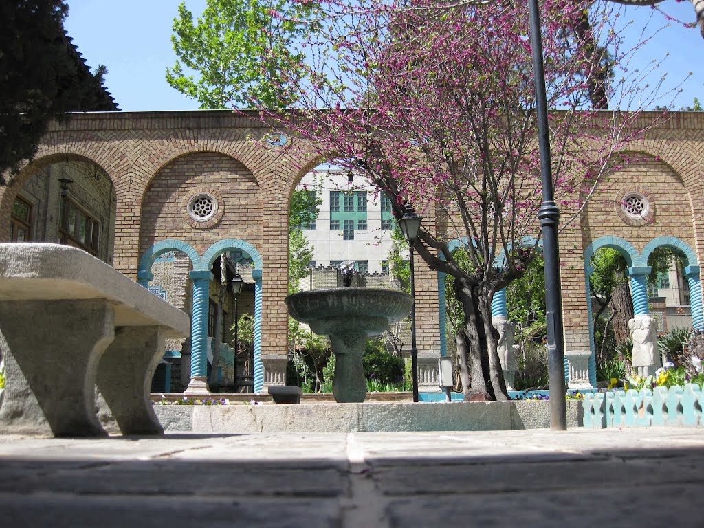 Moghaddam Museum Cafe