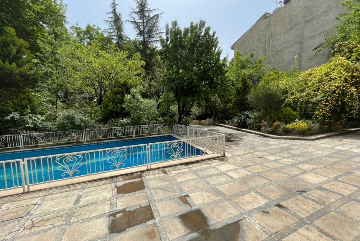 Villa In Tehran Niavaran Code 1372-9