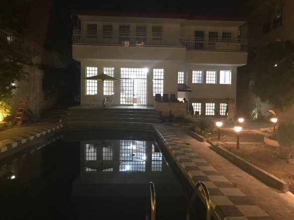 Villa In Shahrak-e Gharb Code 1390-4
