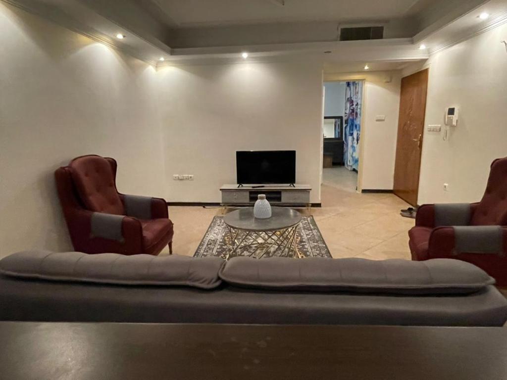 Rent Short Term Apartment In Tehran Farmanieh Code 1447-1