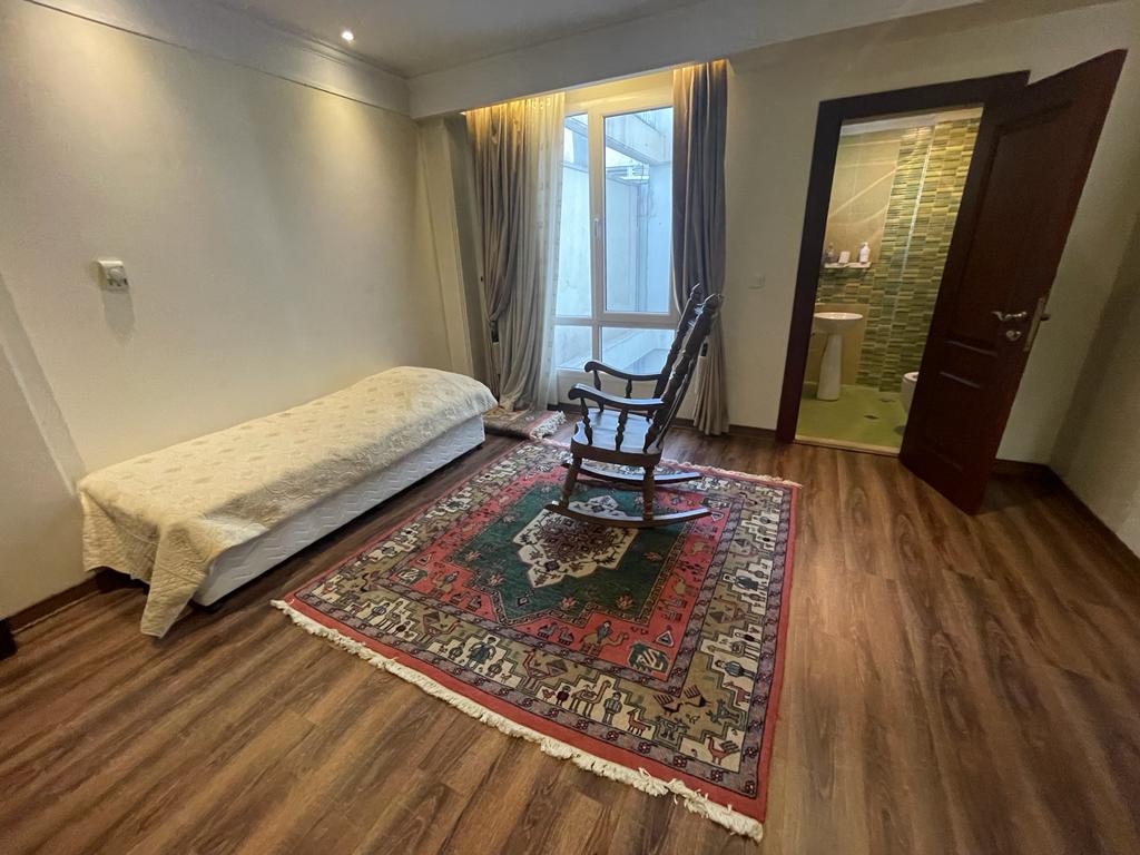 Furnished Apartment In Tehran Farmanieh Code 1446-5