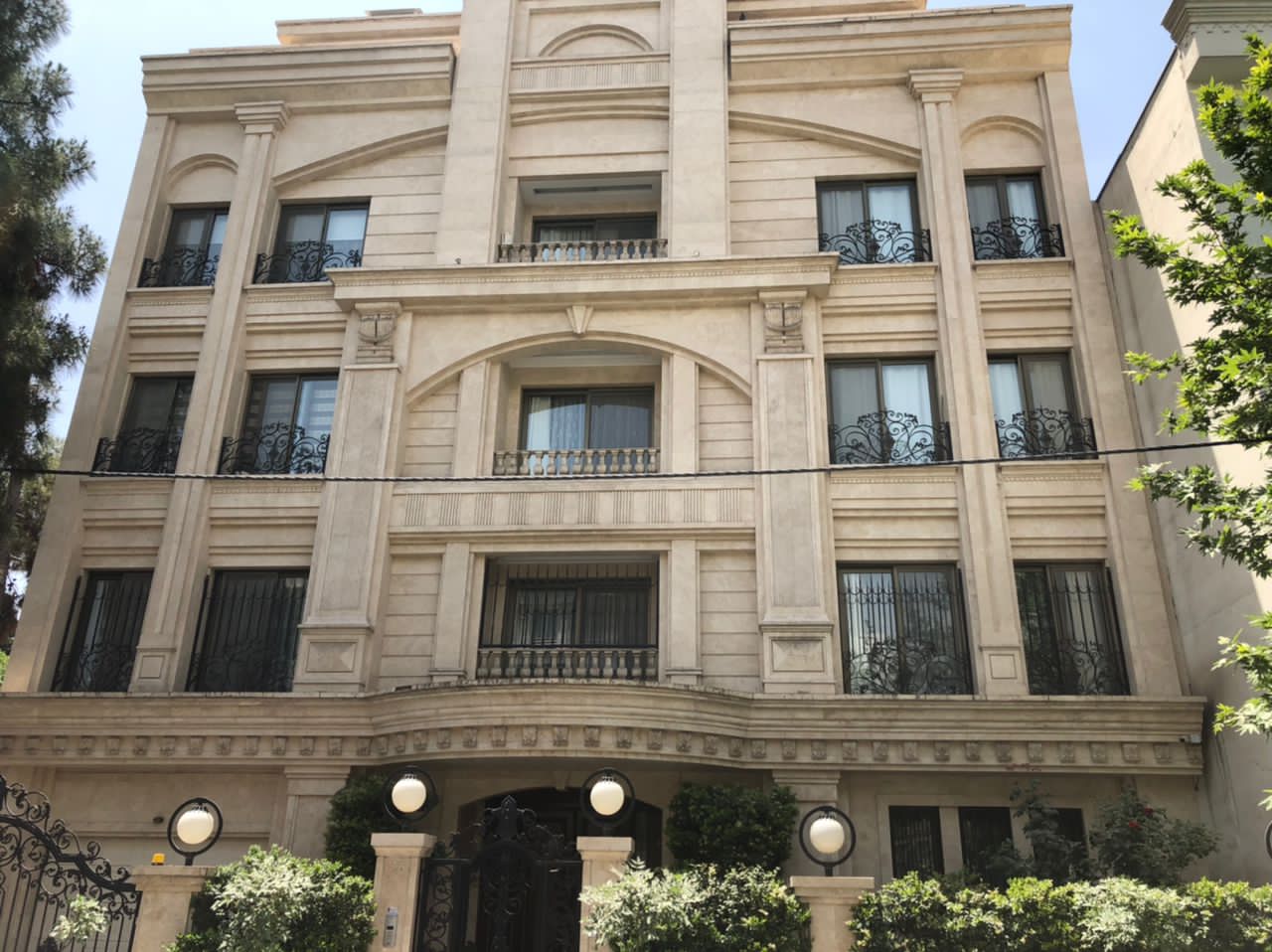 Furnished Apartment In Tehran Pasdaran Code 1465-1
