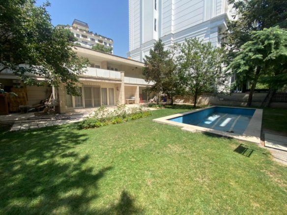 Villa In Tehran Kamraniyeh Code 1518-7