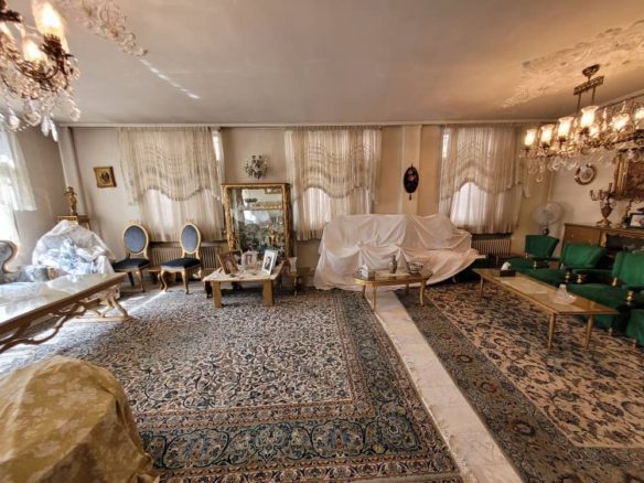 Semi Furnished In Tehran Zafaraniyeh Code 1542-7