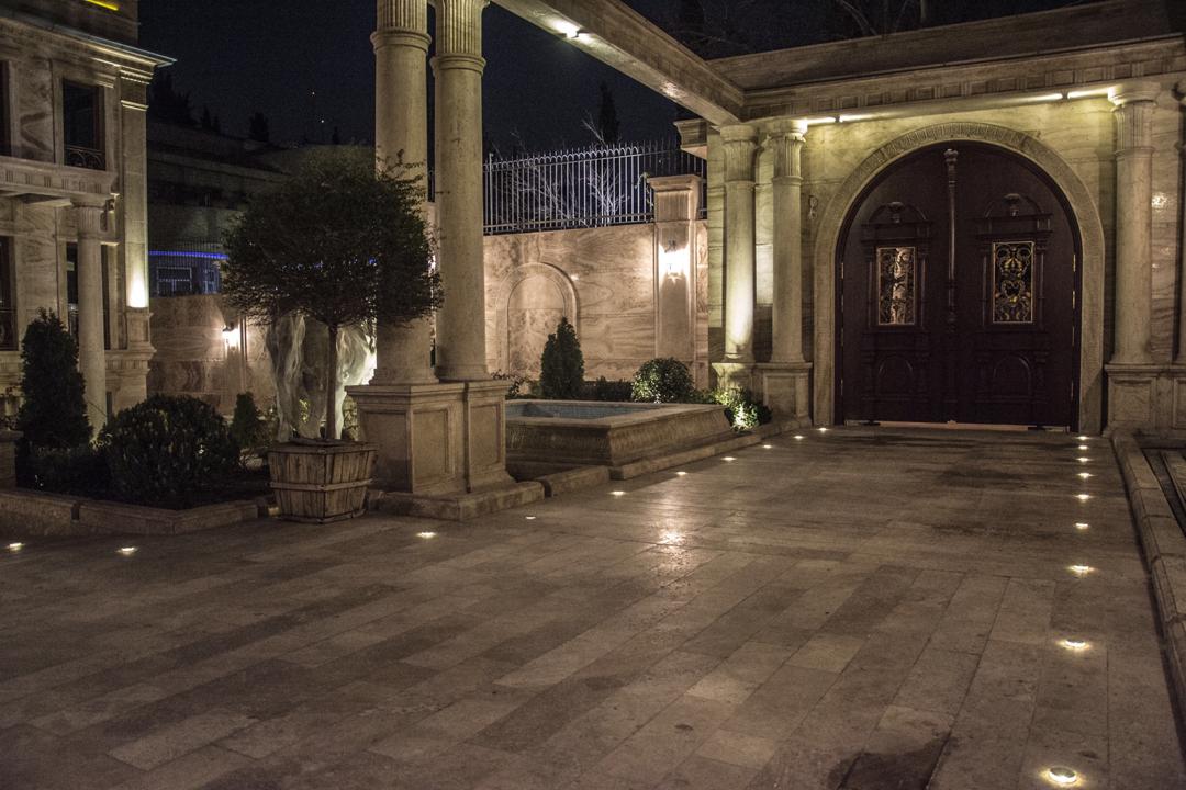 Villa in Tehran Shahrak-e Gharb Code 1618-11