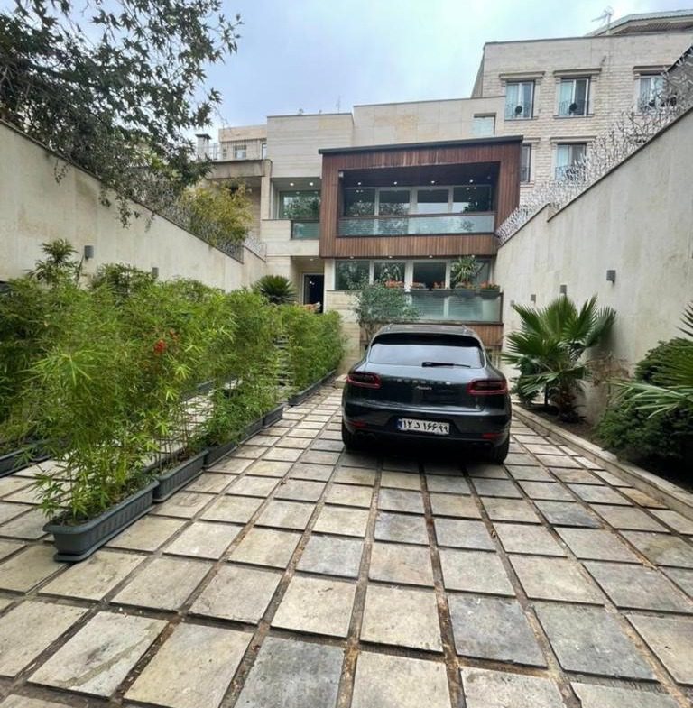 Villa In Tehran Farmanieh Code 1641-6