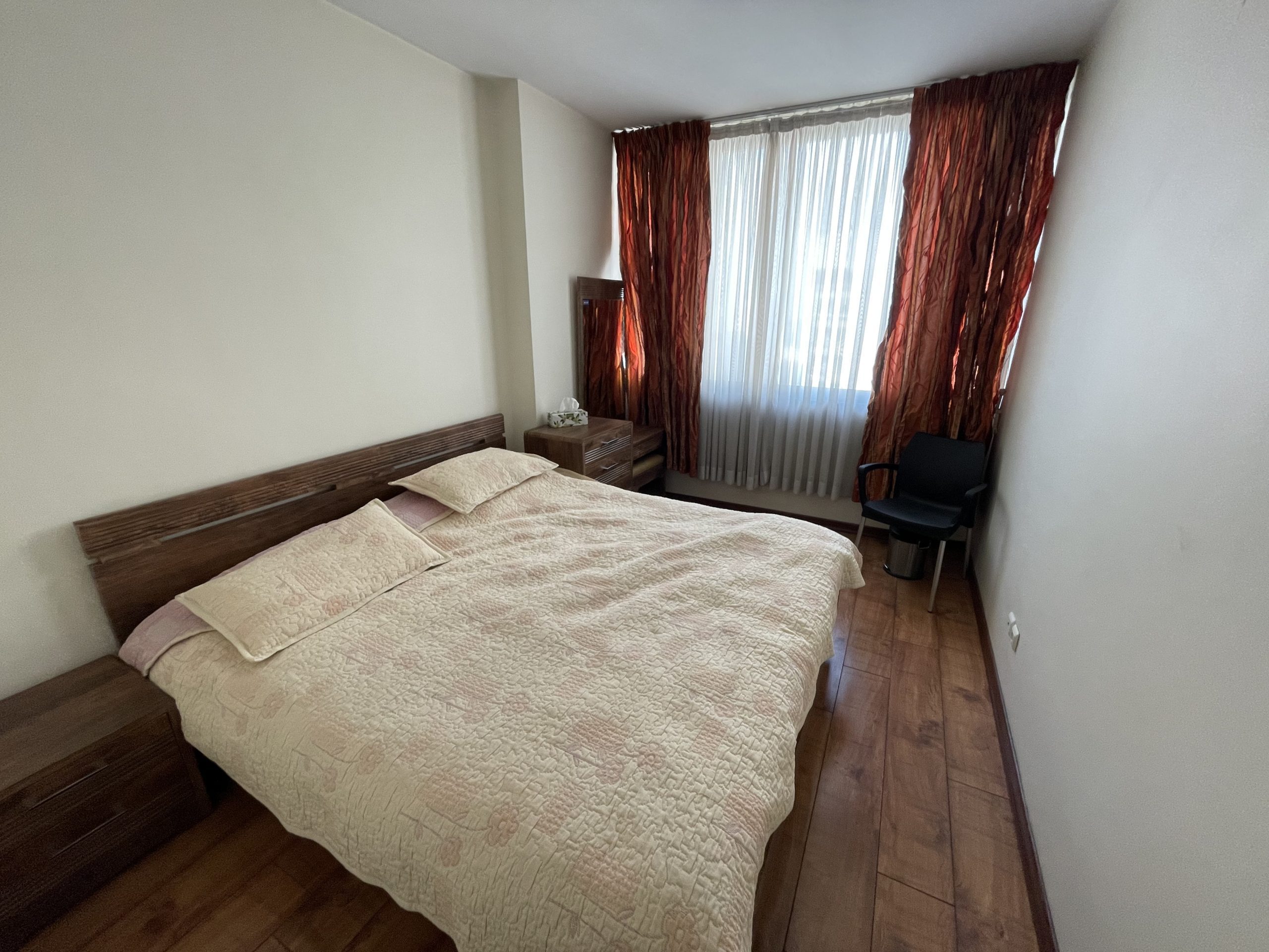 Rent Apartment In Tehran Mirdamad Code 1698-5