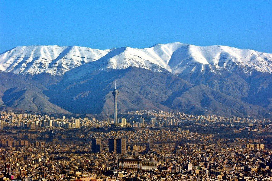 How much does it cost to rent an apartment in Tehran 