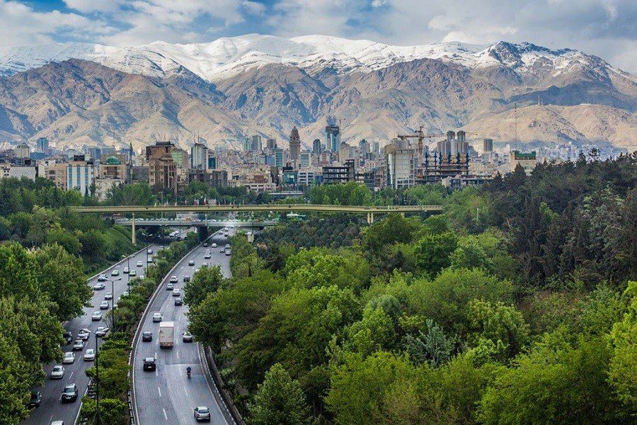 How much does it cost to rent an apartment in Tehran