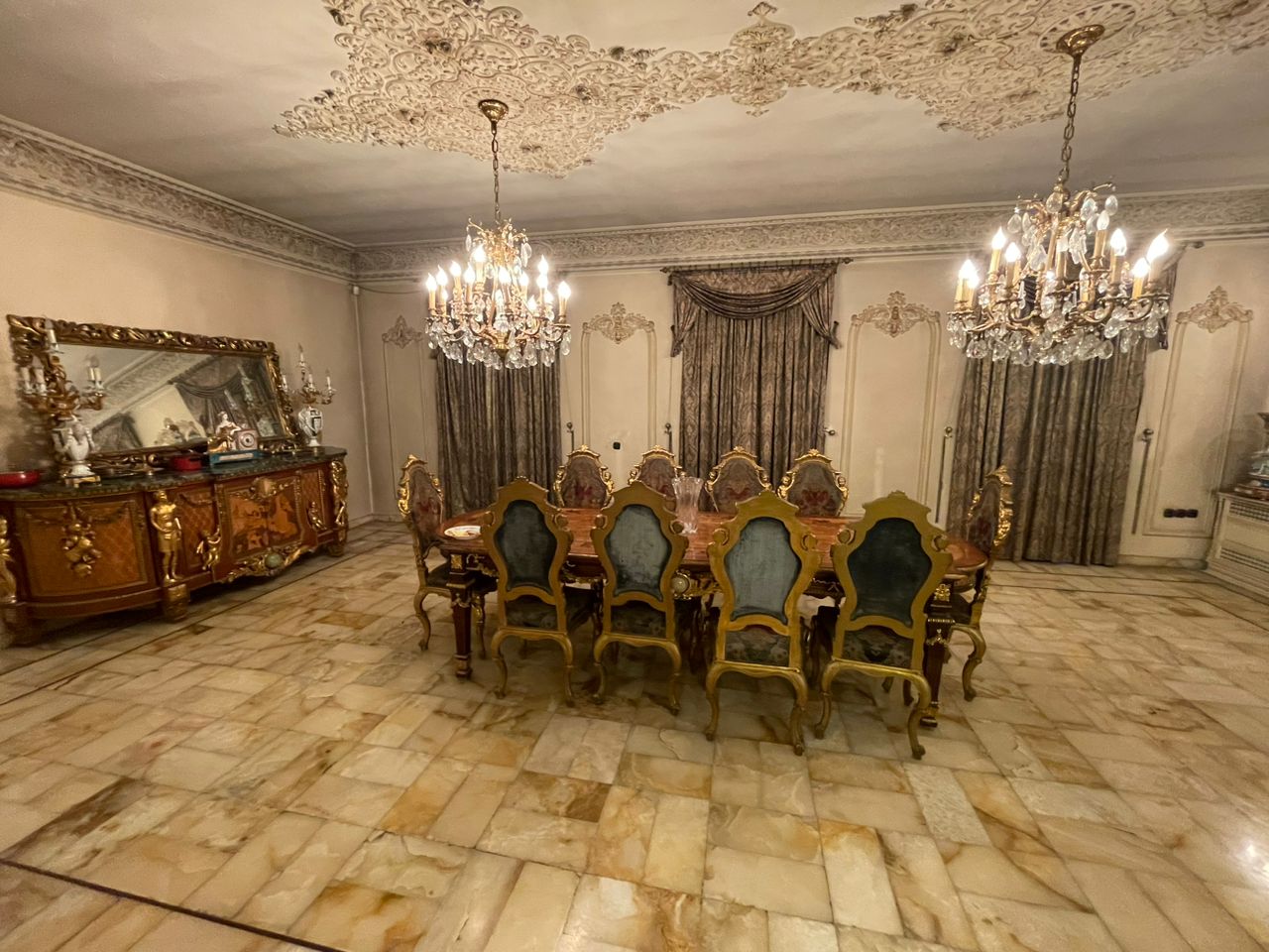 Rent villa in Tehran Farmanieh Code 1772-6