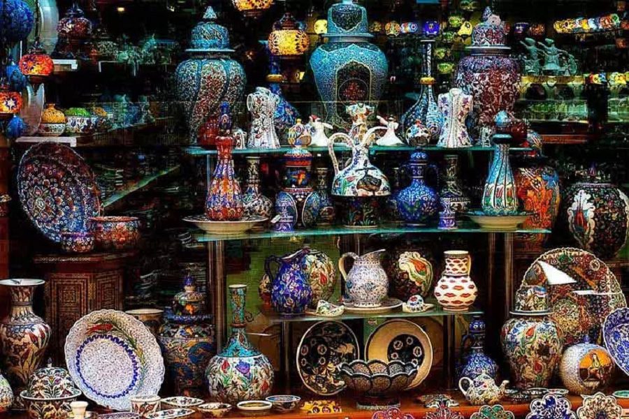Top Iranian Souvenirs to buy