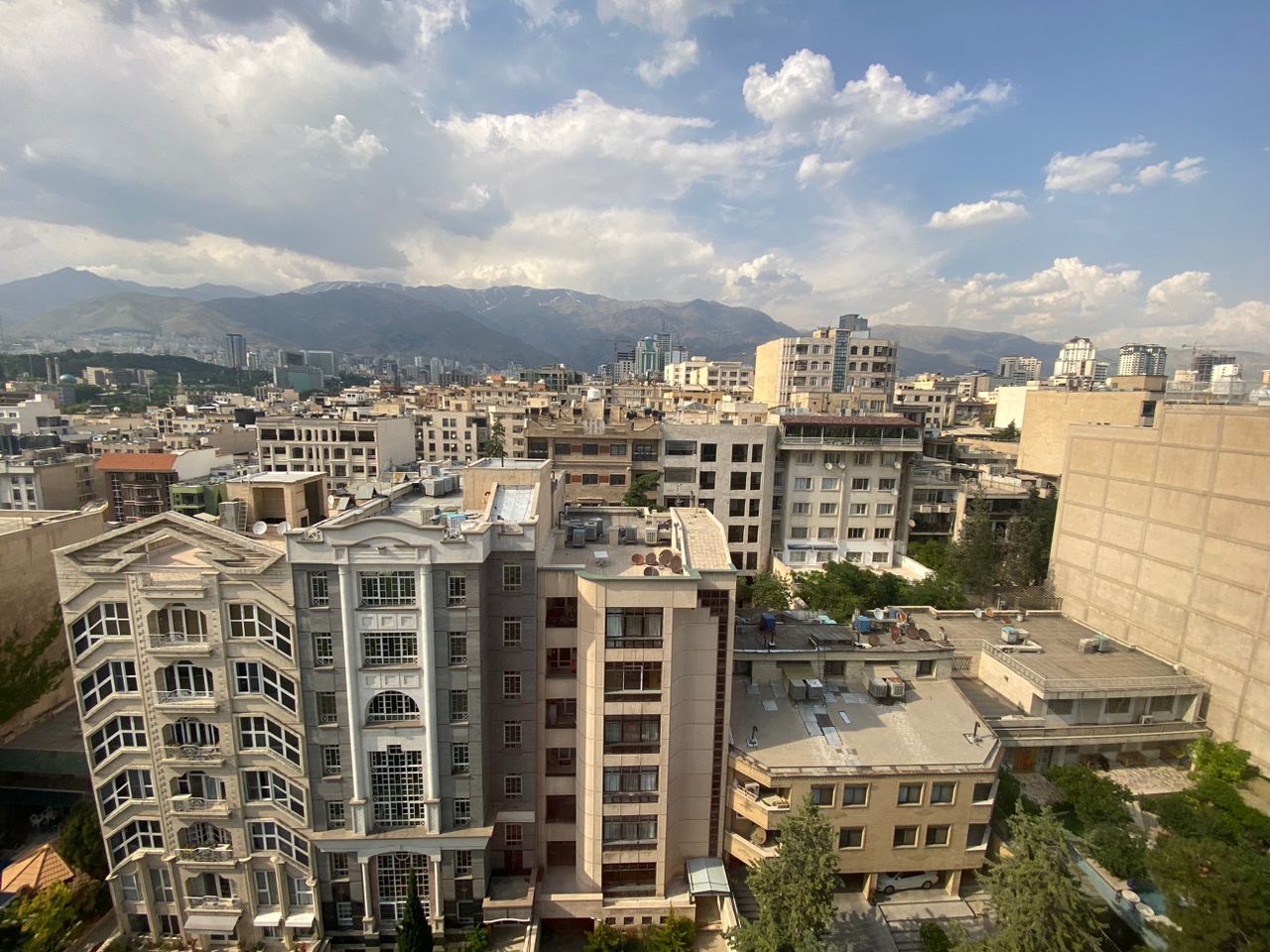 Furnished Apartment in Tehran Jordan Code 1883-2