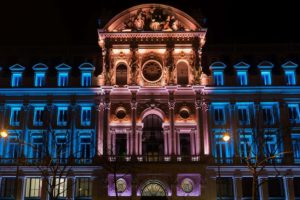Getting to know the effect of building lighting on house rental prices