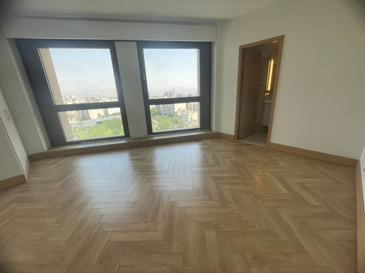Semi Furnished Apartment in Tehran yousef Abad Code 1898-8