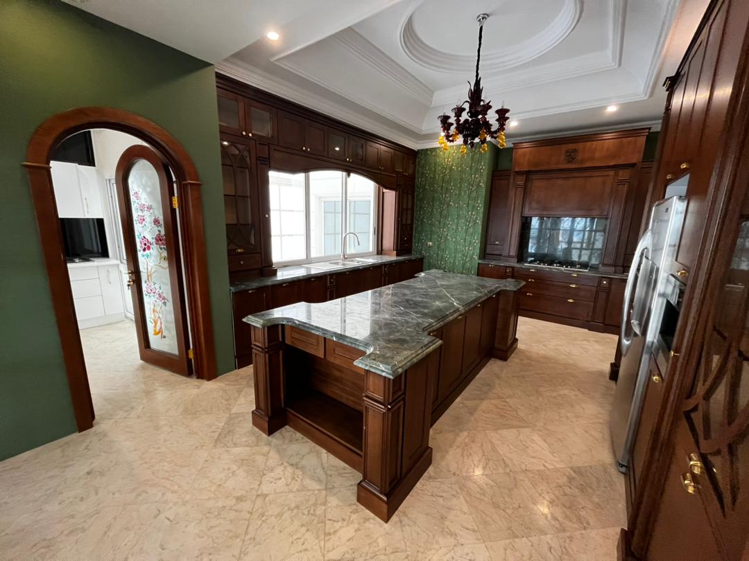 Semi Furnished Apartment in Tehran Farmanieh Code 2022