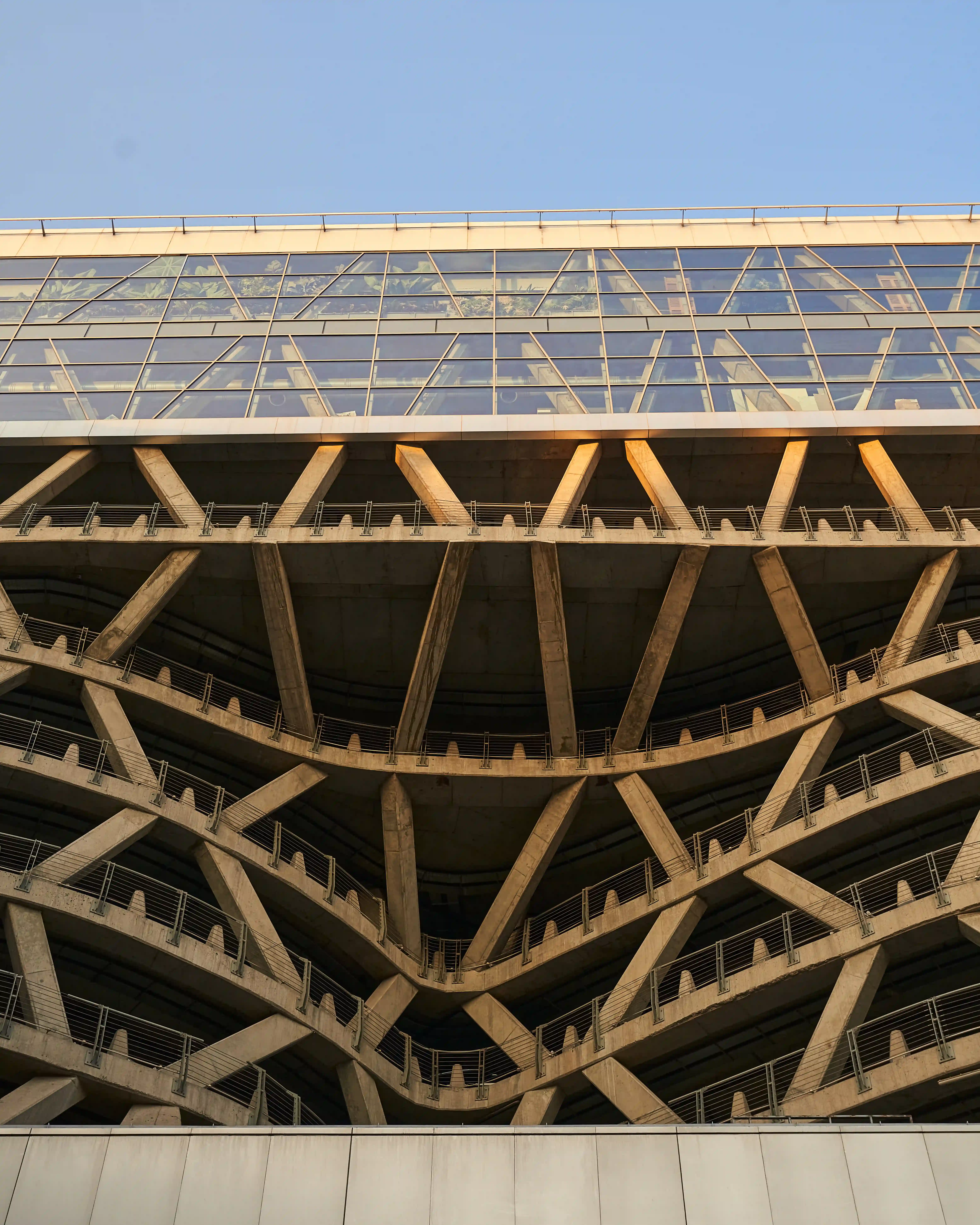 AvaPlatt Shopping Mall