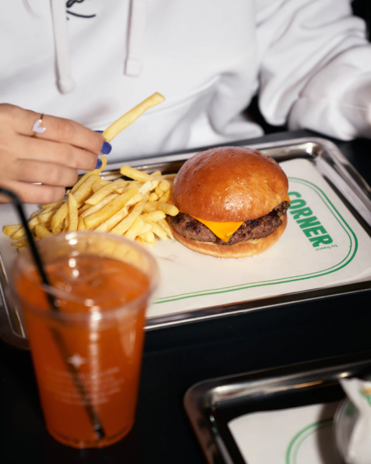 AvaPlatt Shopping Mall