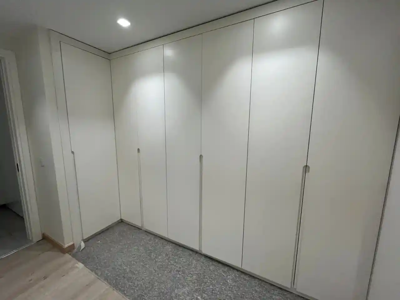 Rent Apartment In Pasdaran Code 2433 (1) Rent Apartment In Pasdaran Code 2433 (1)