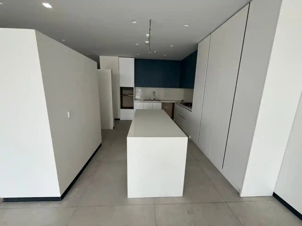 Rent Apartment In Pasdaran Code 2433 (6) Rent Apartment In Pasdaran Code 2433 (6)