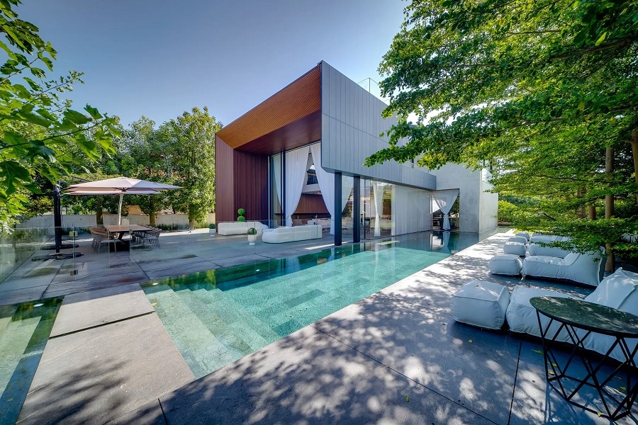 Buy property in Iran
